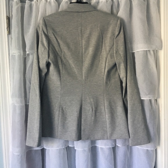 Venus Blazer - Picture 2 of 2